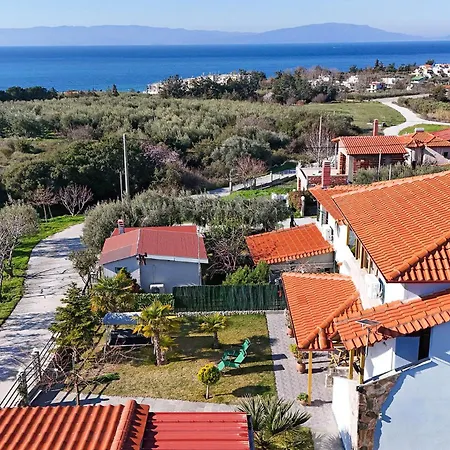 Finikas Garden Ferienhaus Karianí