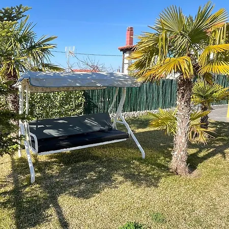 Ferienhaus Finikas Garden Karianí