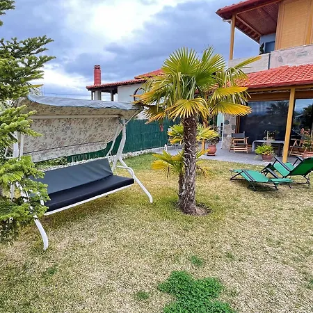 Ferienhaus Finikas Garden *