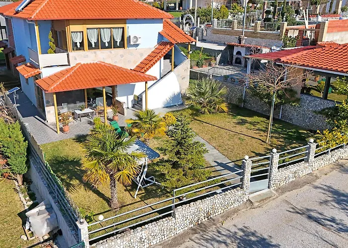 Finikas Garden Ferienhaus *